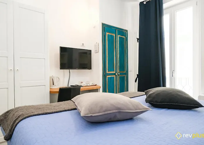 Lia Cinque Terre Wave 3* La Spezia